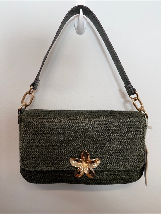 Nanette Lepore Handbags - Nanette Lepore | Olive Green Straw Shoulder Bag w/ Flower Accent